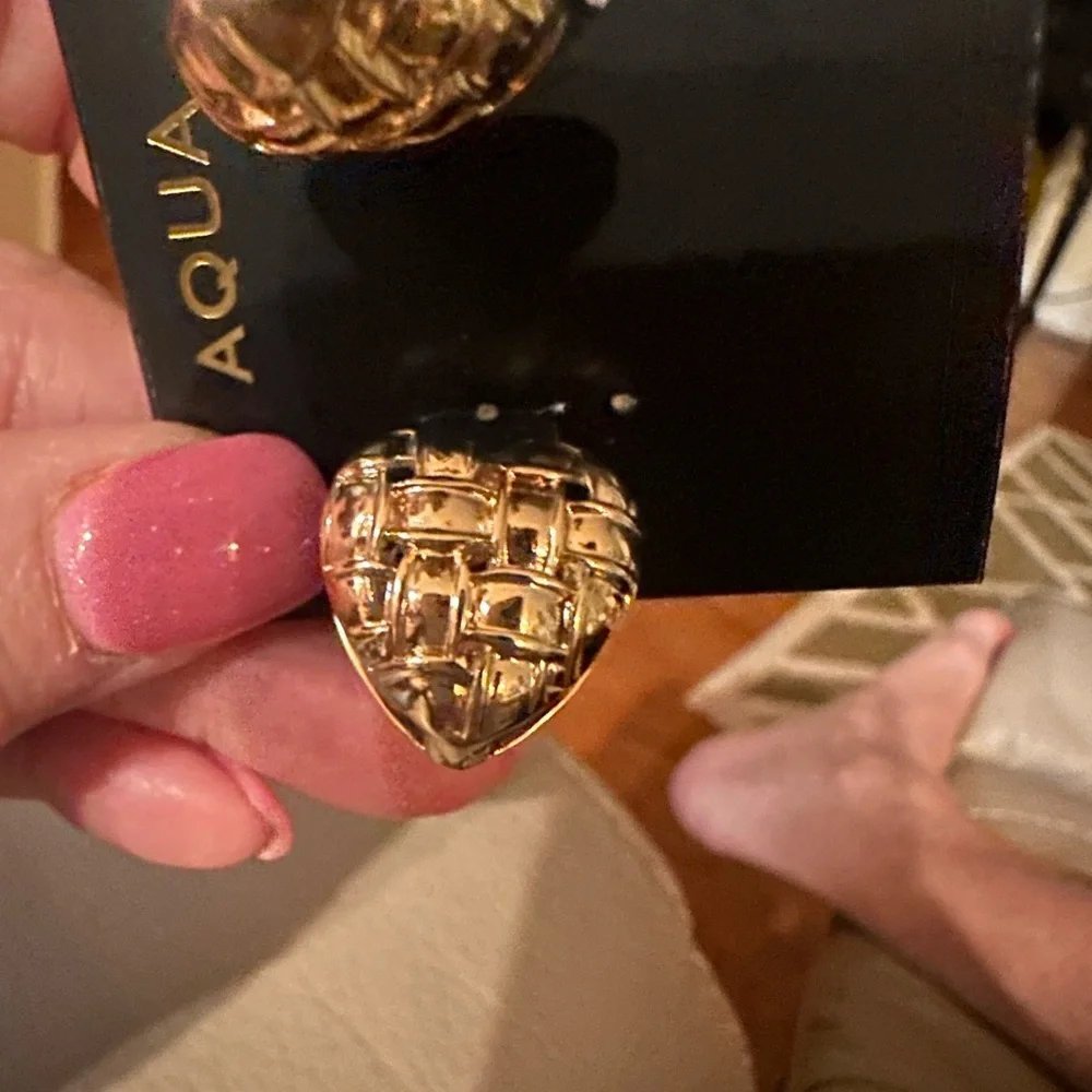 AQUA Puffed Heart Hoop Earrings‎ NWT